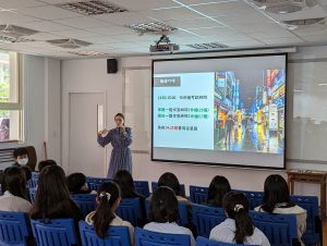 111學年度九年級升學講座(國文科)代表照片